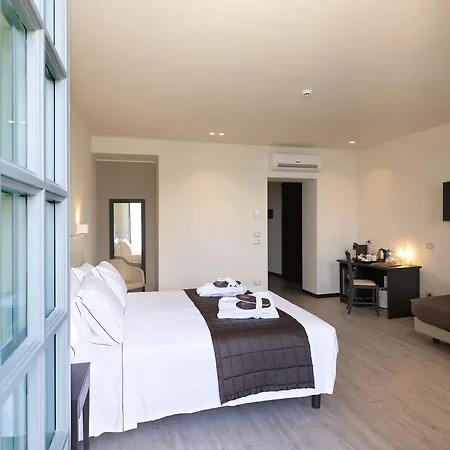 Cipressi, By R Collection Hotel